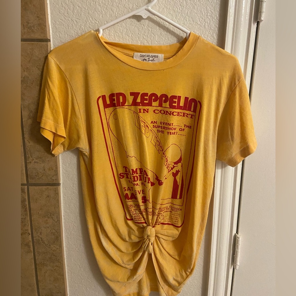 Daydreamer Graphic Tee